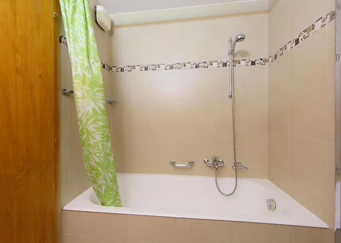 Terrasse Des Alpes 618 By Interhome 公寓 克莱恩 蒙塔纳